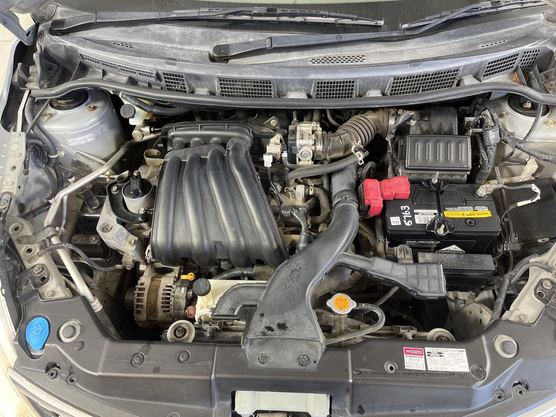 Photo '13' of Nissan Tiida