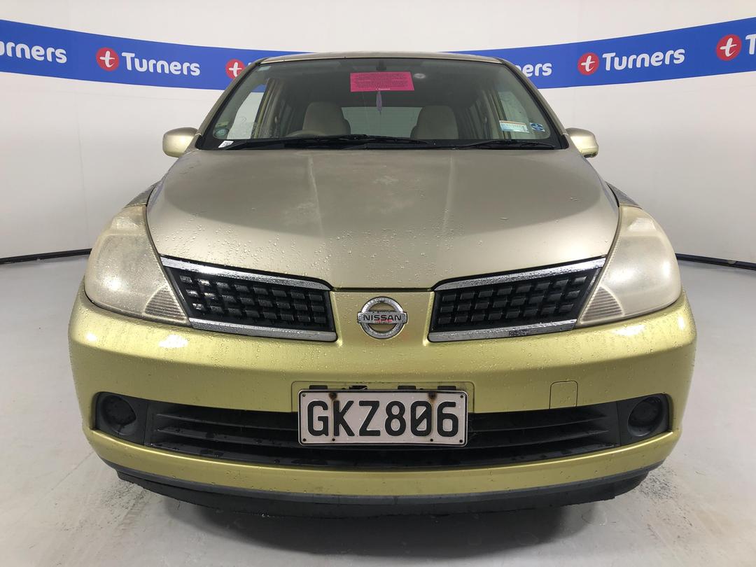 Photo '3' of Nissan Tiida