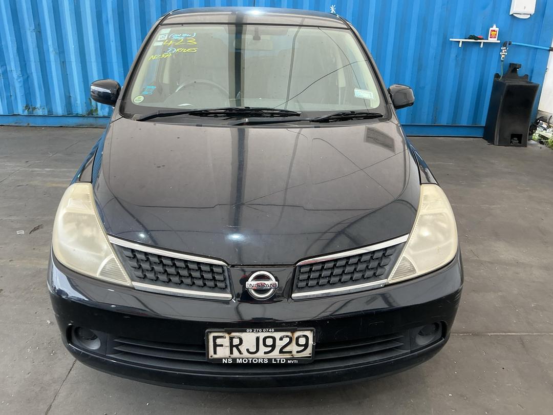 Photo '2' of Nissan Tiida