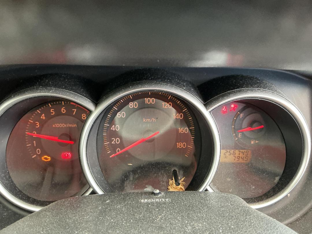 Photo '7' of Nissan Tiida