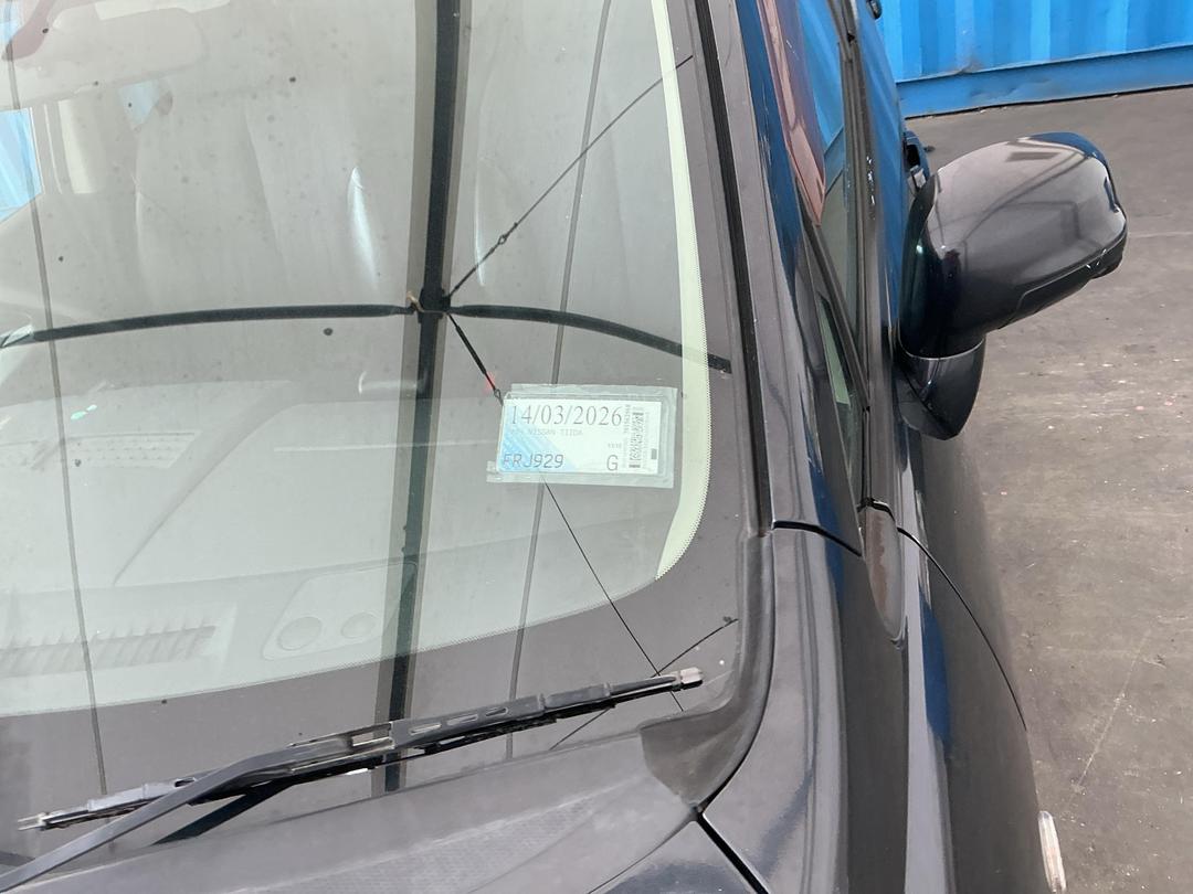 Photo '12' of Nissan Tiida