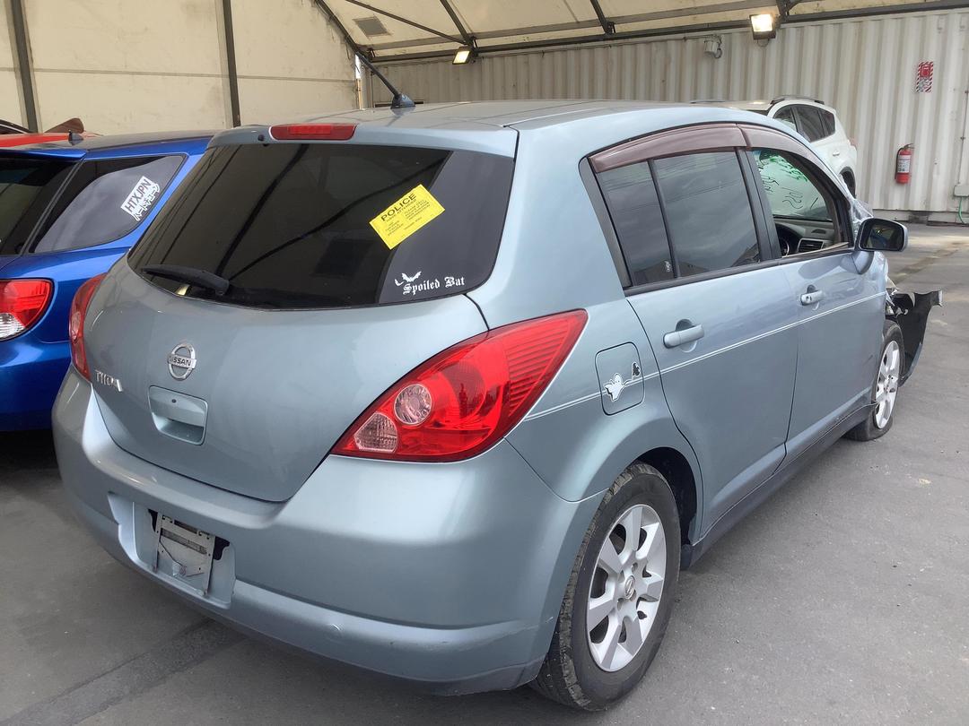 Photo '10' of Nissan Tiida