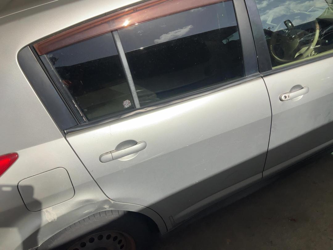 Photo '14' of Nissan Tiida