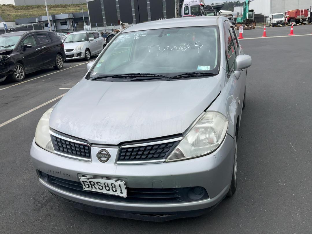 Photo '3' of Nissan Tiida Photo '3' of Nissan Tiida