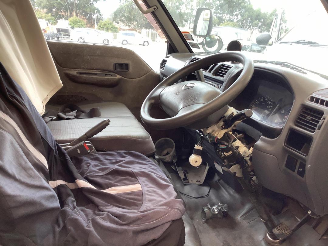 Photo '10' of Nissan Vanette