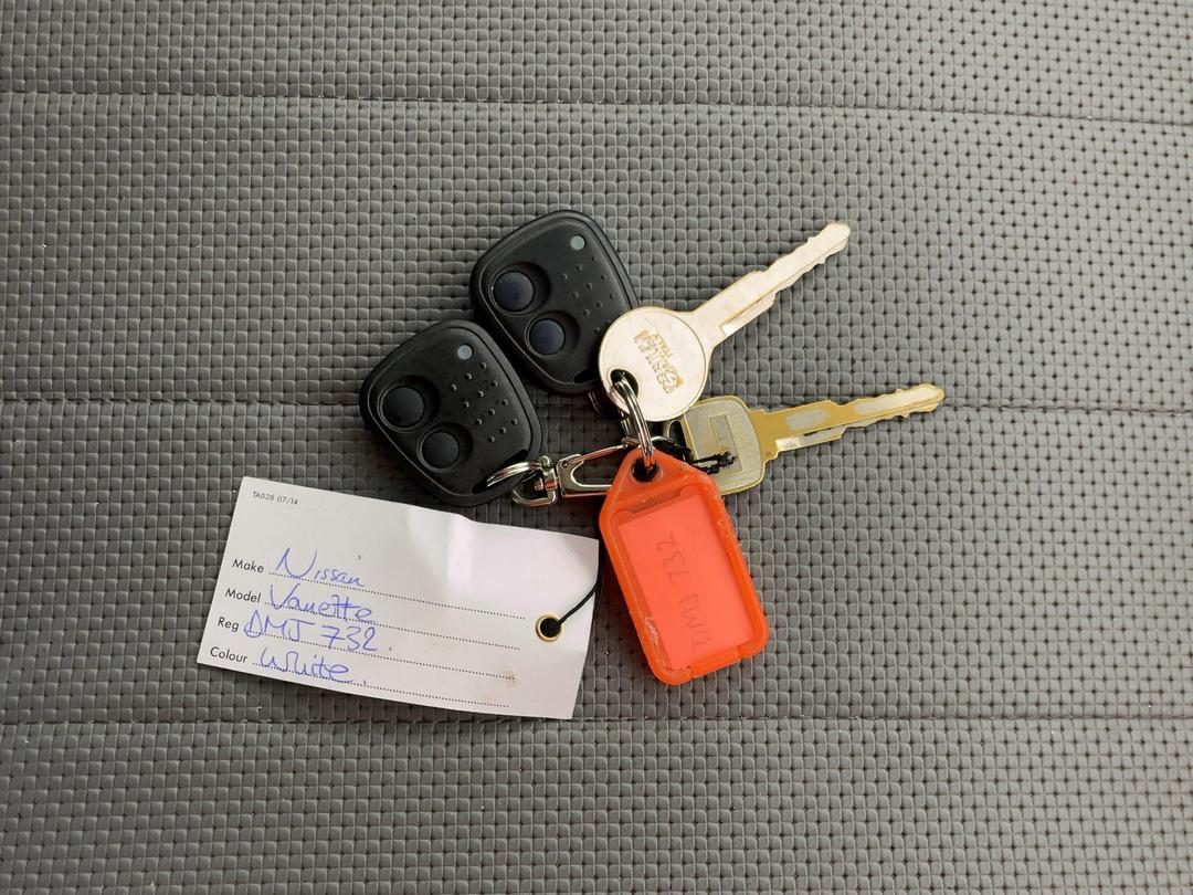 Photo '21' of Nissan Vanette