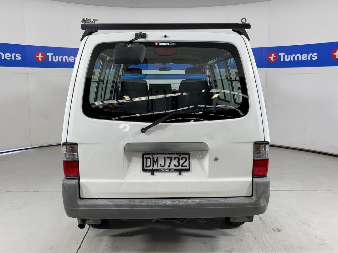 Photo '6' of Nissan Vanette