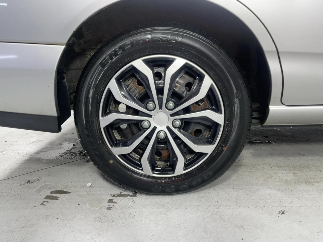 Photo '12' of Nissan Wingroad