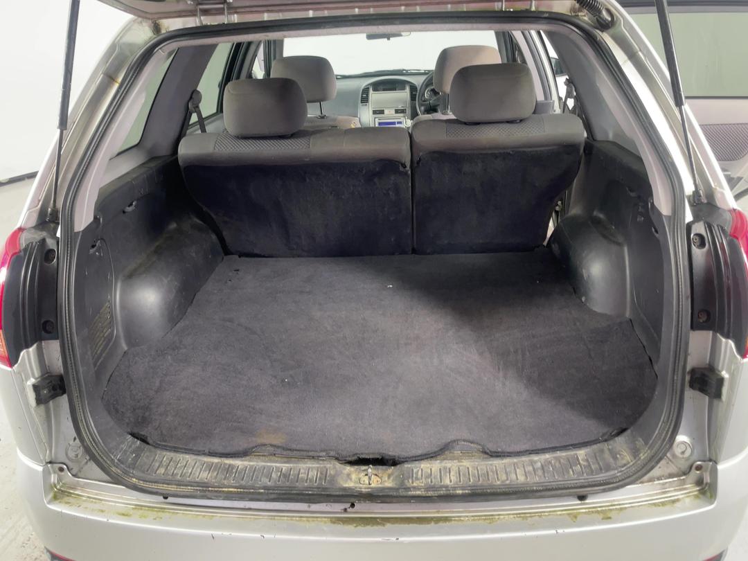 Photo '14' of Nissan Wingroad