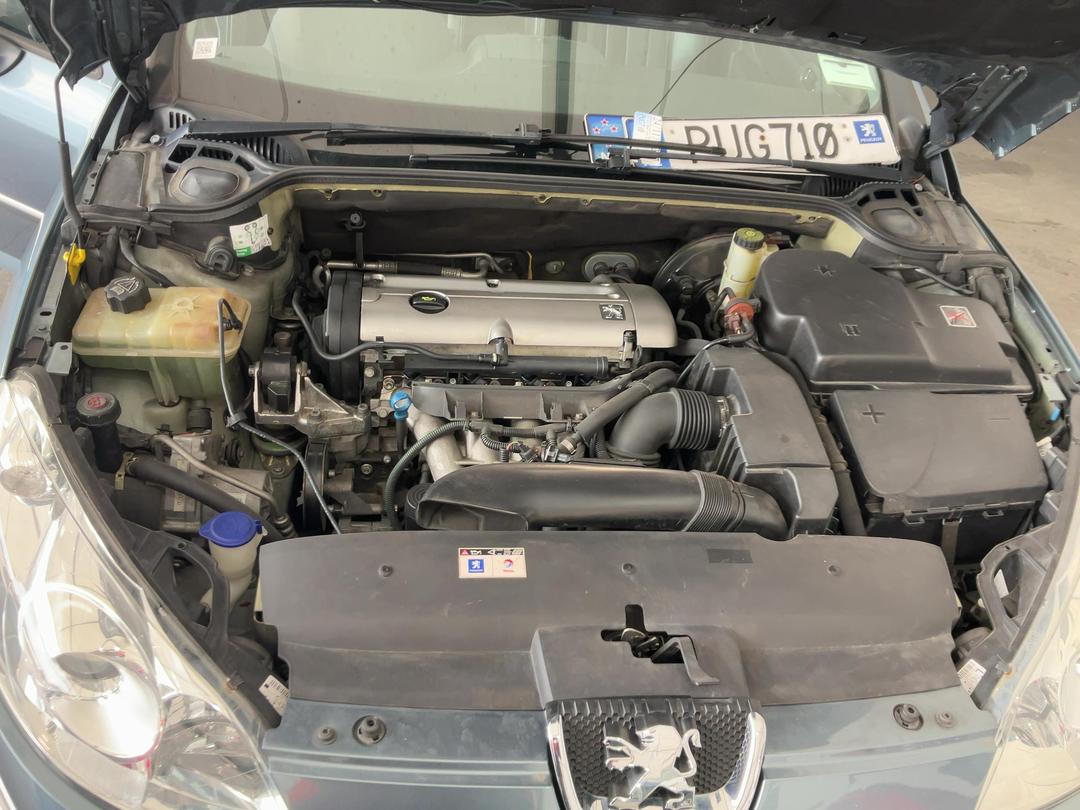 Photo '18' of Peugeot 407 ST Photo '18' of Peugeot 407 ST