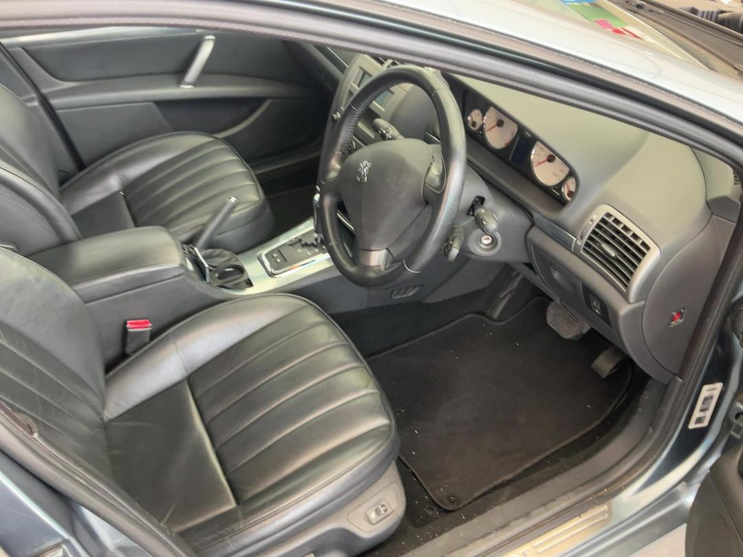 Photo '22' of Peugeot 407 ST Photo '22' of Peugeot 407 ST