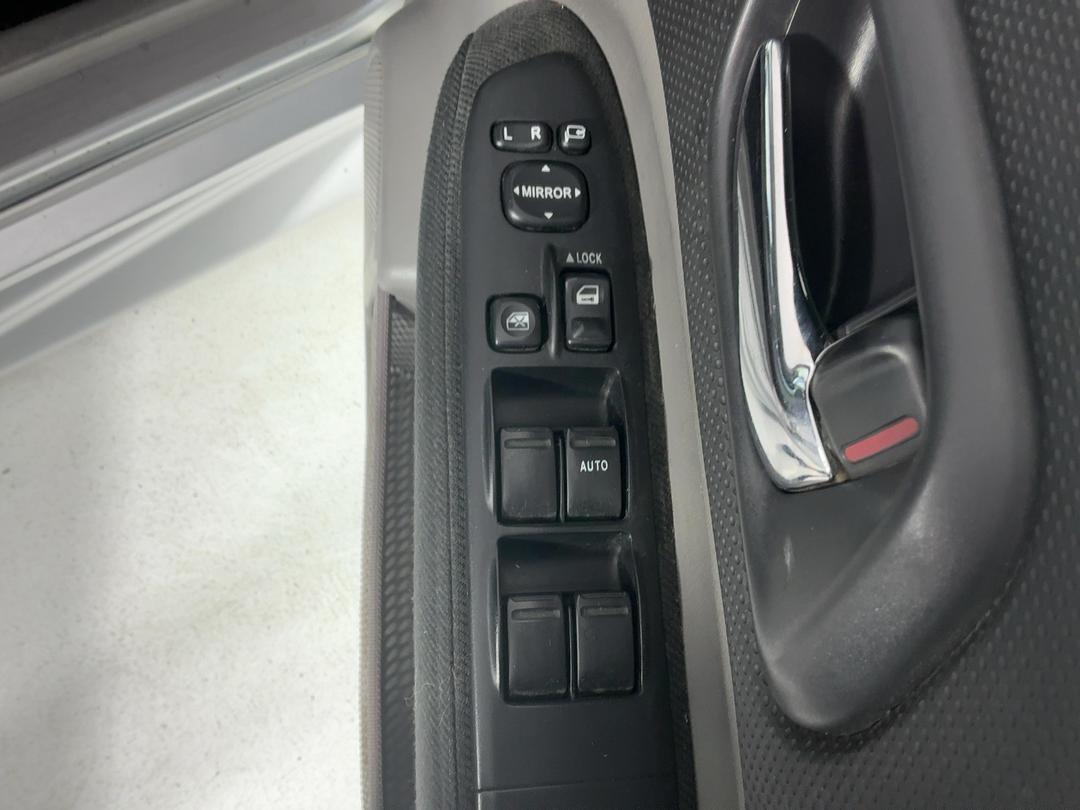 Photo '23' of Subaru Forester