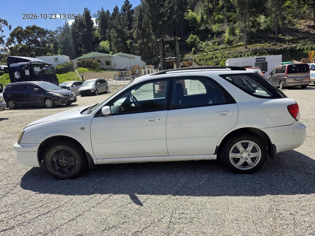 Photo '3' of Subaru Impreza RXI Photo '3' of Subaru Impreza RXI