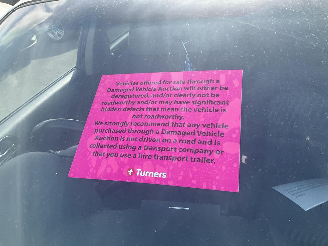 Photo '13' of Subaru Legacy