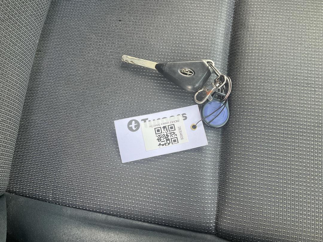 Photo '7' of Subaru Legacy