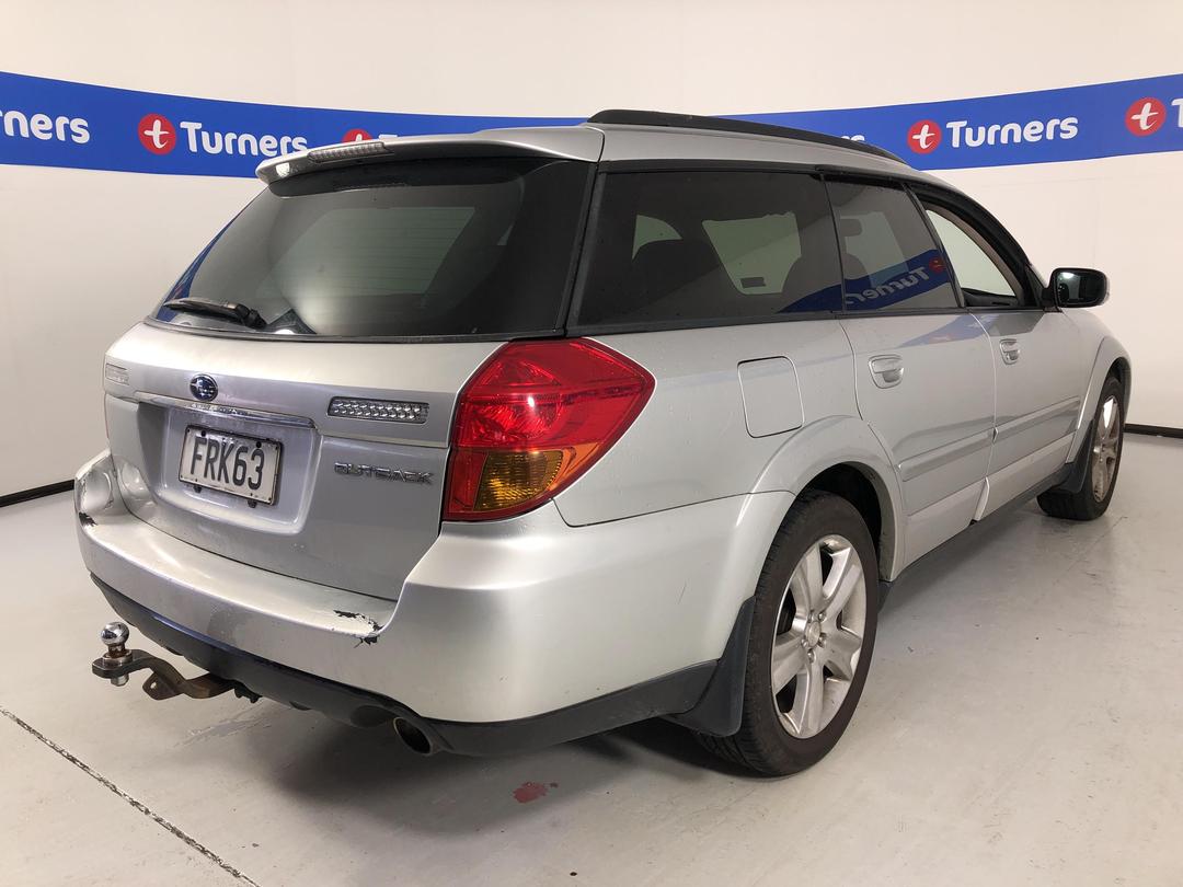 Photo '7' of Subaru Legacy