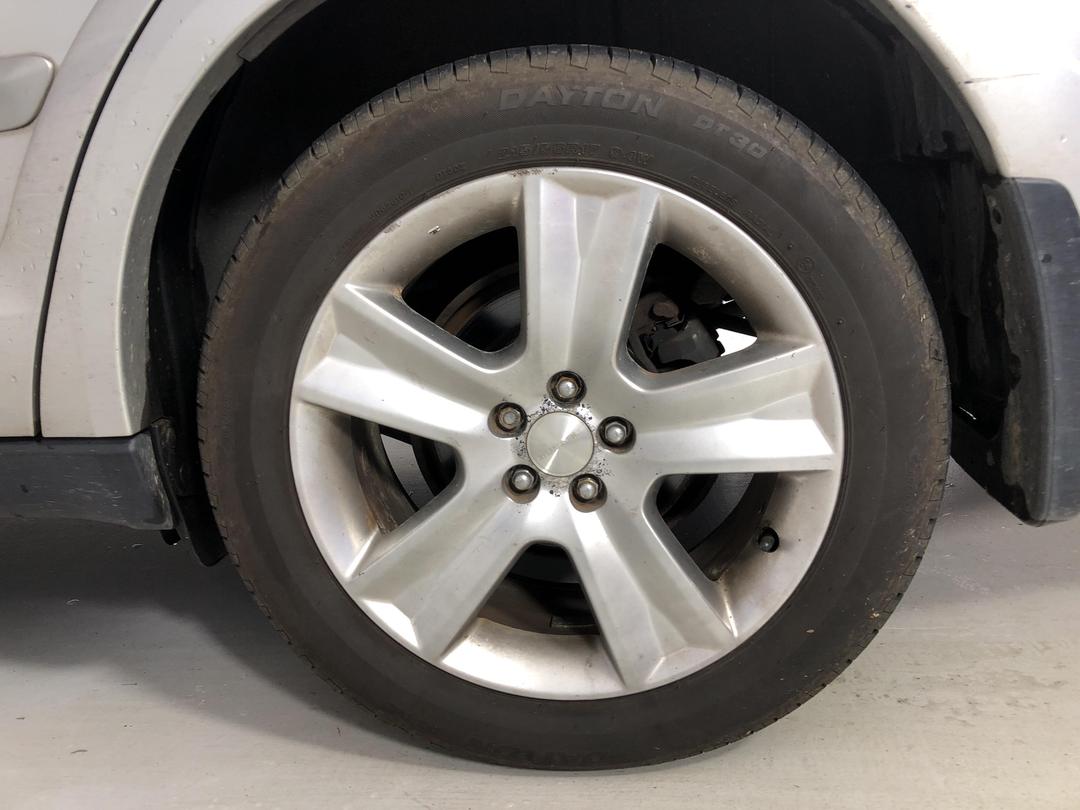 Photo '11' of Subaru Legacy