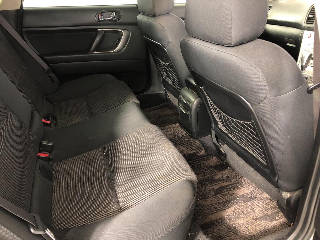 Photo '20' of Subaru Legacy