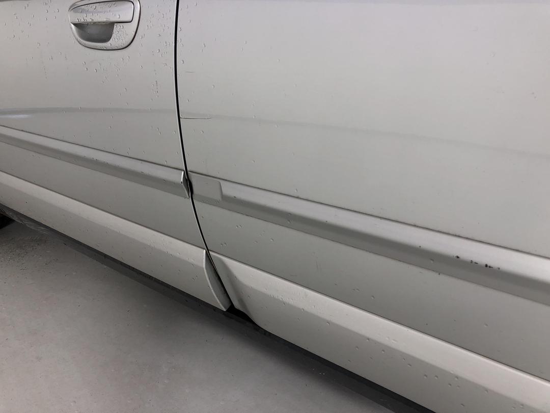 Photo '26' of Subaru Legacy