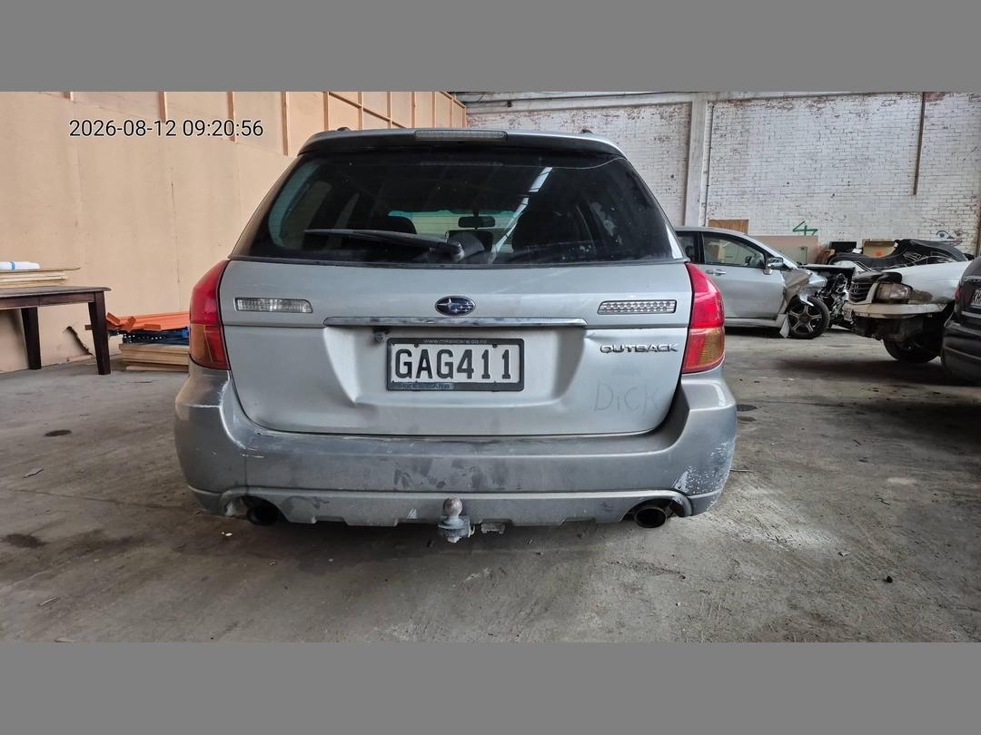 Photo '3' of Subaru Legacy