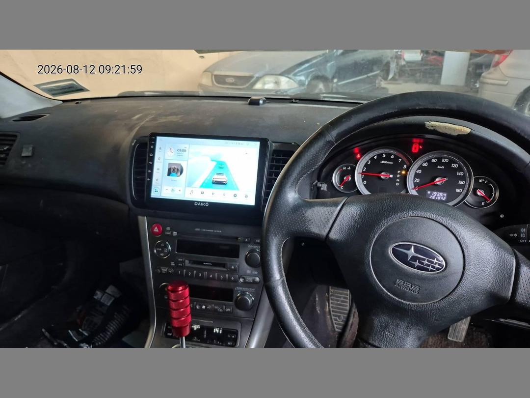 Photo '8' of Subaru Legacy