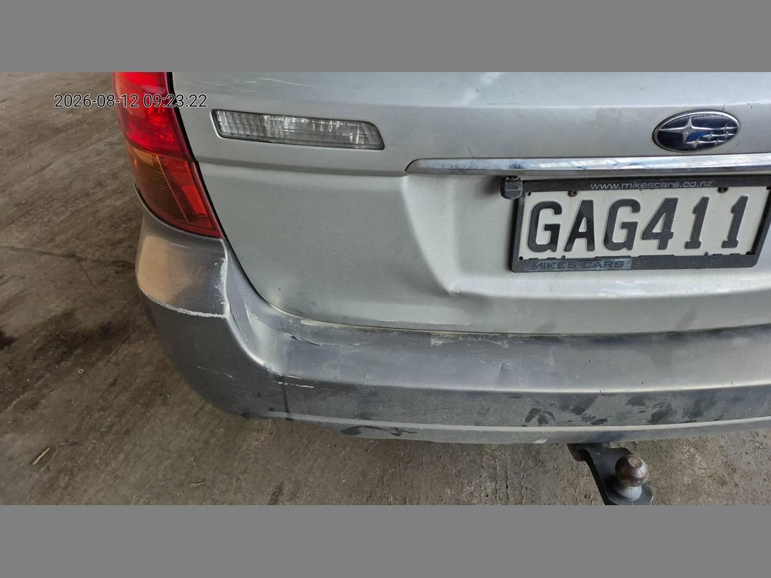 Photo '14' of Subaru Legacy