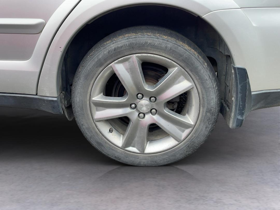 Photo '9' of Subaru Legacy Photo '9' of Subaru Legacy