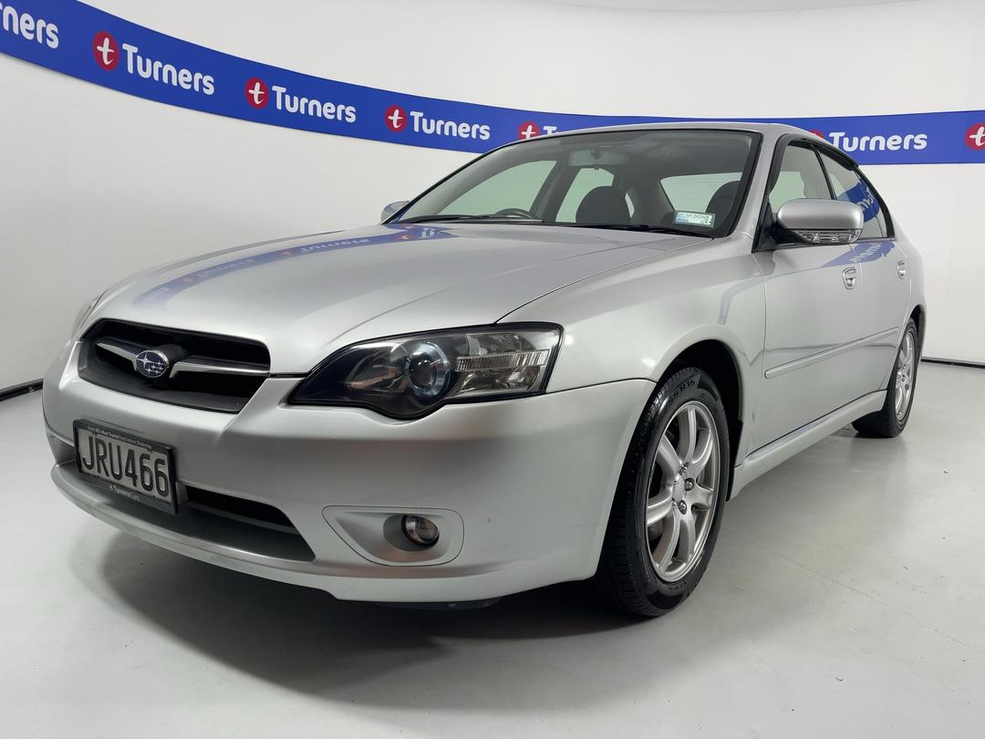 Photo '4' of Subaru Legacy