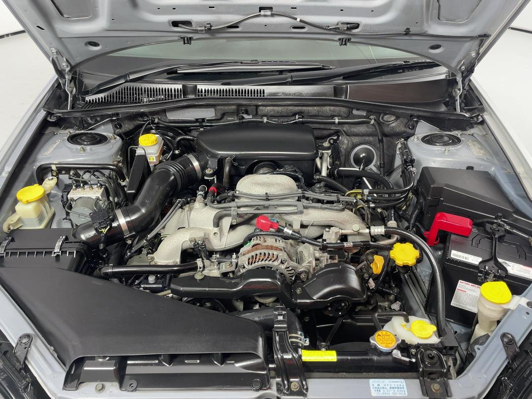 Photo '13' of Subaru Legacy