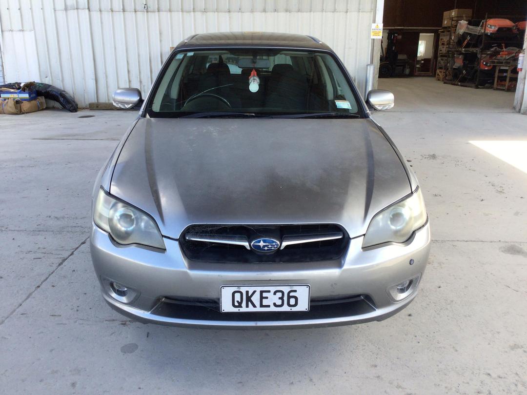 Photo '2' of Subaru Legacy Photo '2' of Subaru Legacy