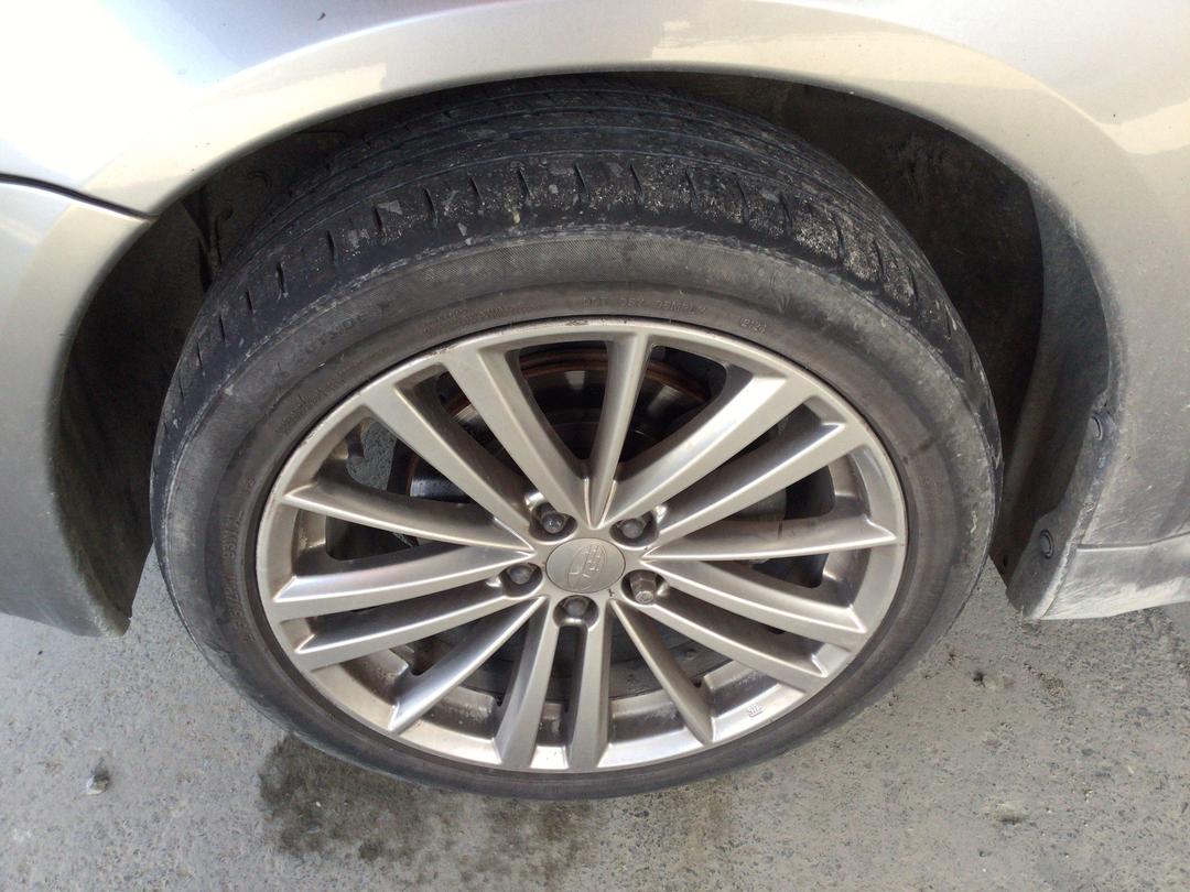 Photo '10' of Subaru Legacy Photo '10' of Subaru Legacy
