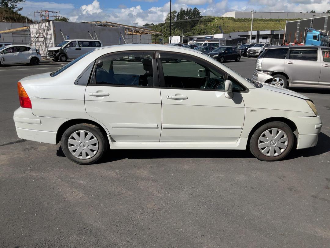 Photo '8' of Suzuki Aerio