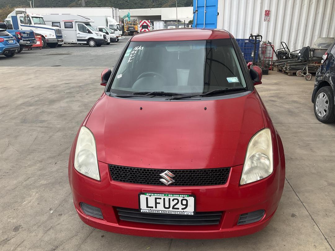 Photo '2' of Suzuki Swift