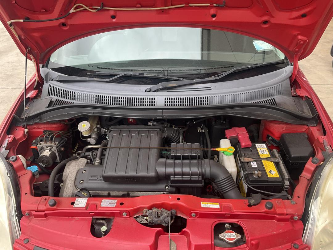 Photo '15' of Suzuki Swift