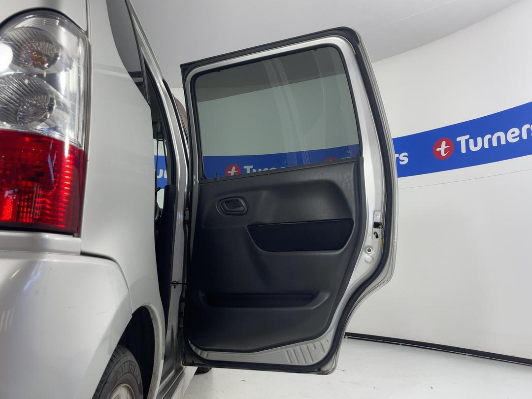 Photo '19' of Suzuki Wagon R