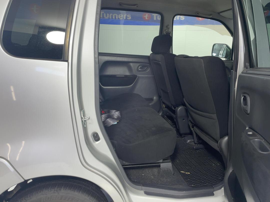Photo '20' of Suzuki Wagon R