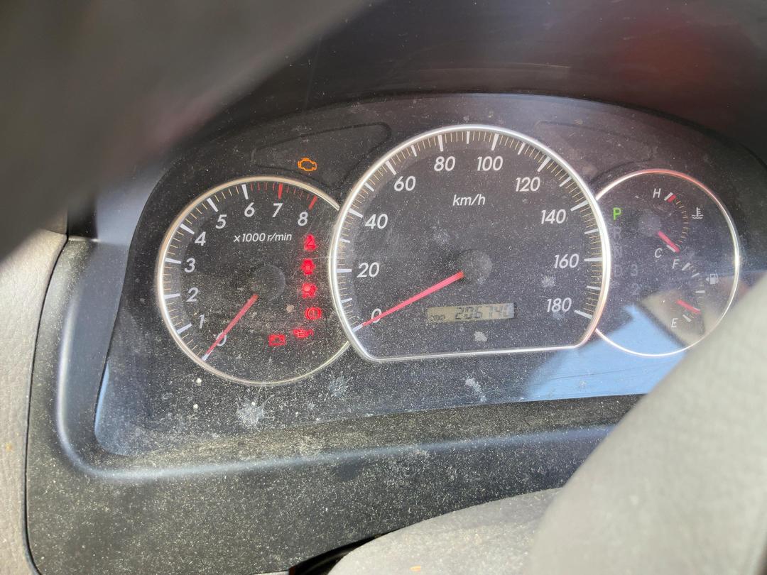 Photo '10' of Toyota Alphard