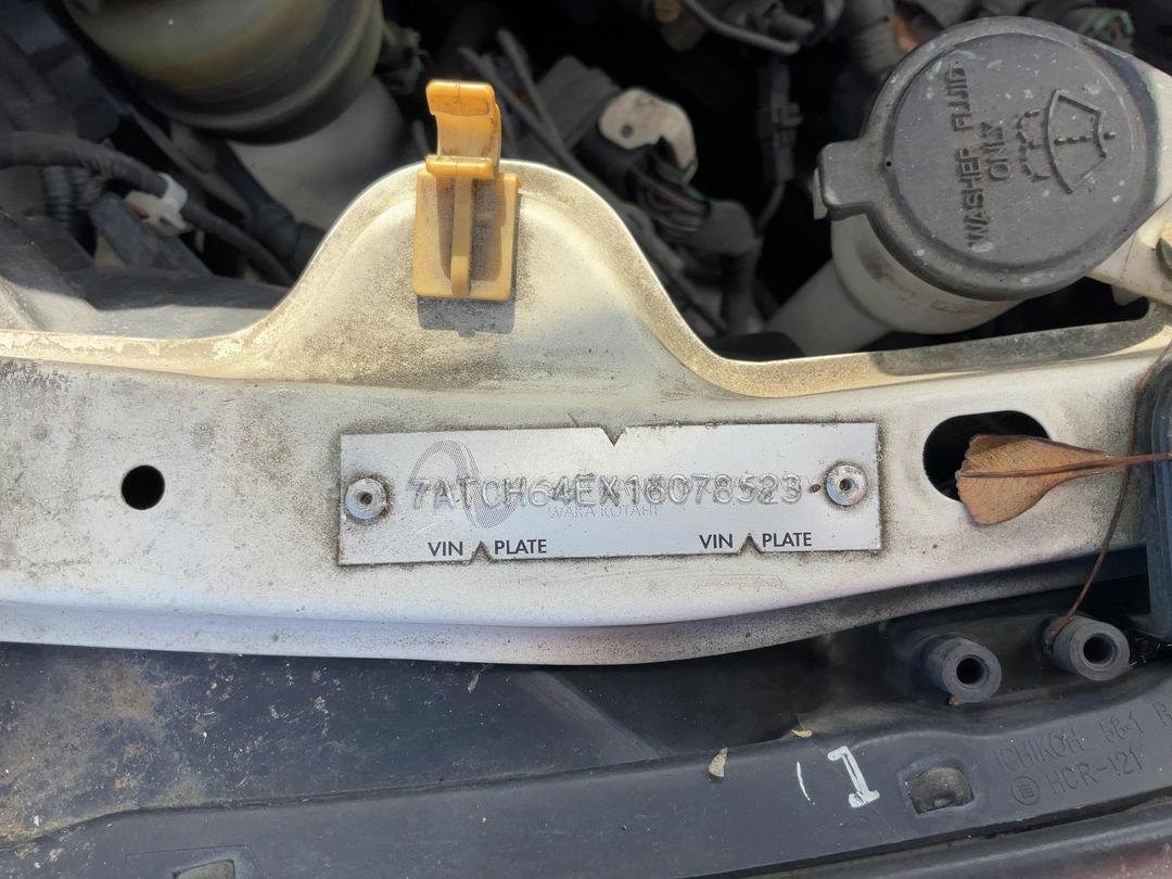 Photo '13' of Toyota Alphard