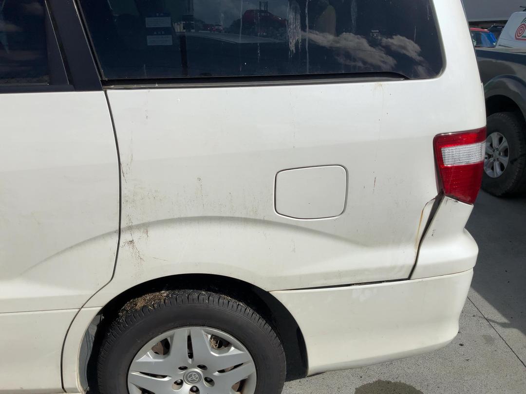 Photo '25' of Toyota Alphard