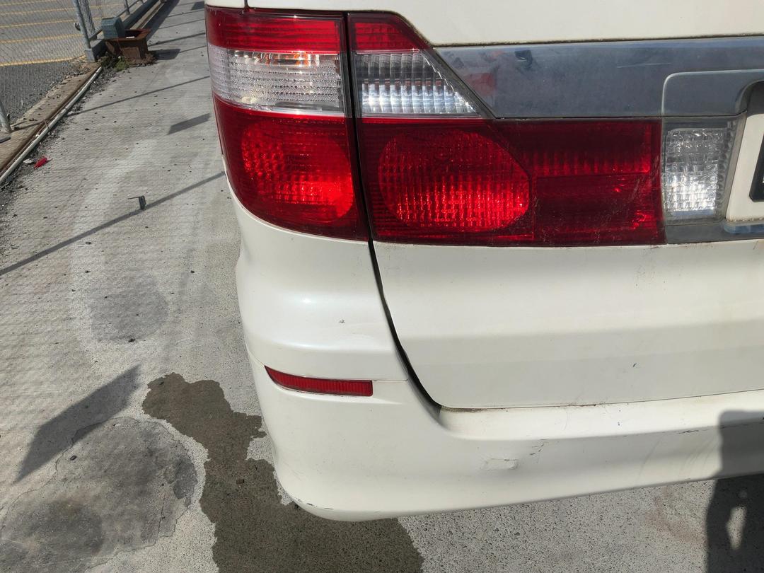 Photo '27' of Toyota Alphard