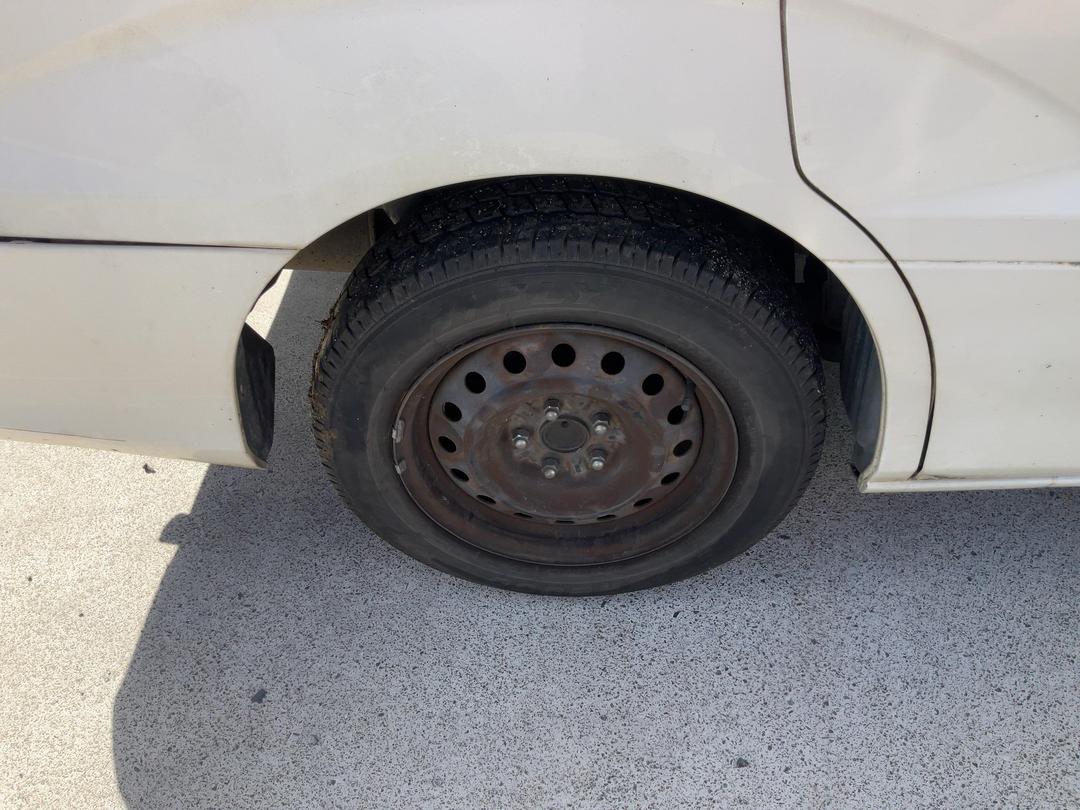 Photo '35' of Toyota Alphard