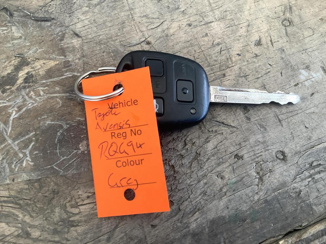 Photo '19' of Toyota Avensis