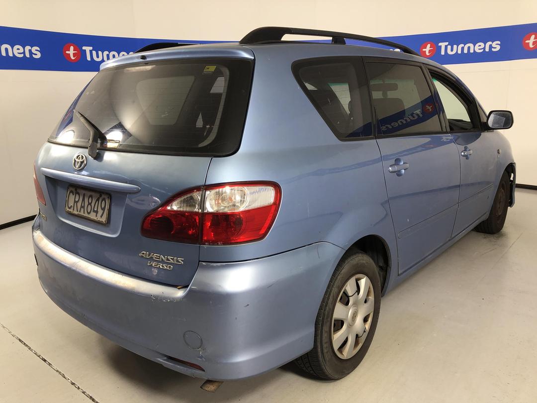 Photo '7' of Toyota Avensis