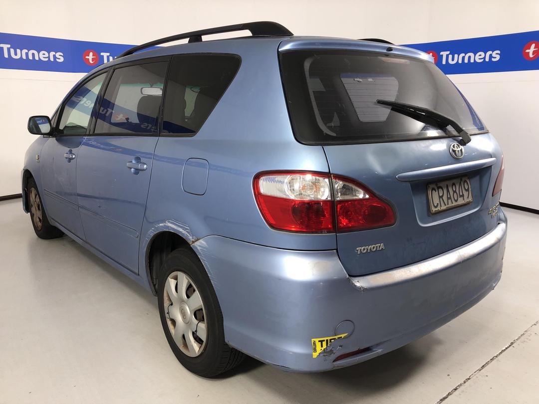 Photo '5' of Toyota Avensis