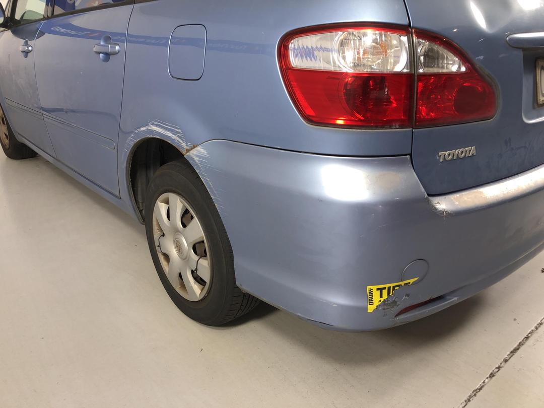 Photo '26' of Toyota Avensis