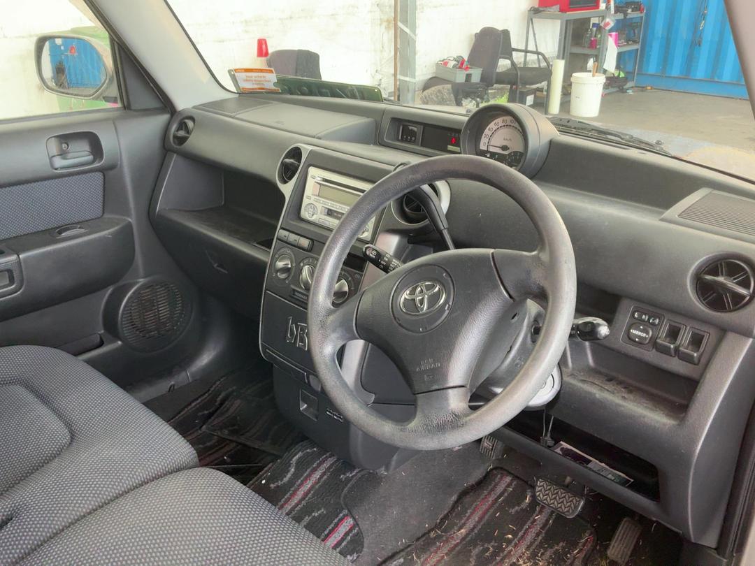 Photo '19' of Toyota BB Photo '19' of Toyota BB