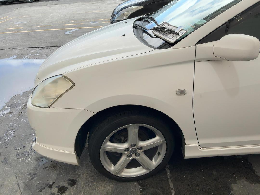 Photo '9' of Toyota Caldina Photo '9' of Toyota Caldina
