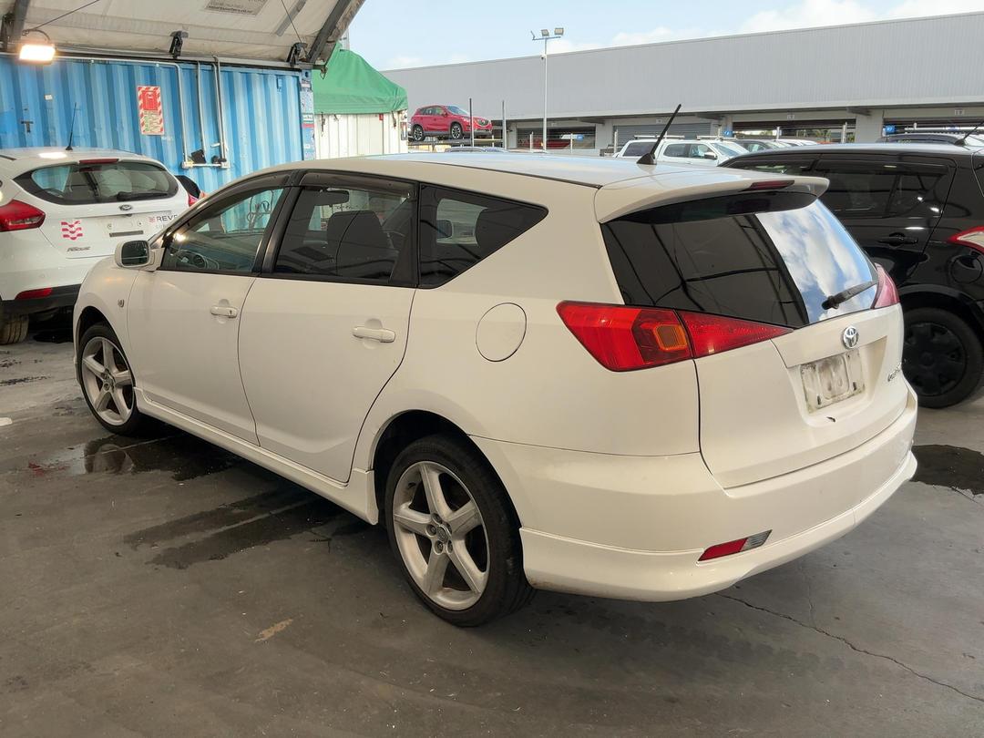 Photo '12' of Toyota Caldina Photo '12' of Toyota Caldina