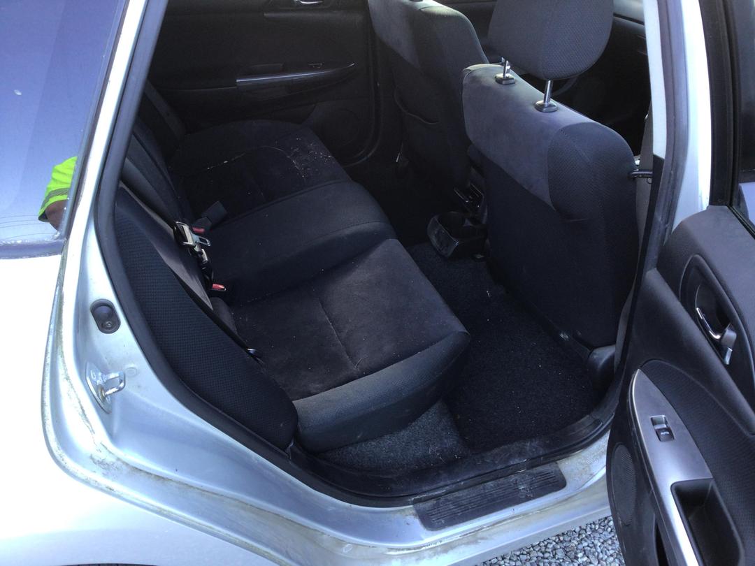 Photo '9' of Toyota Caldina Photo '9' of Toyota Caldina