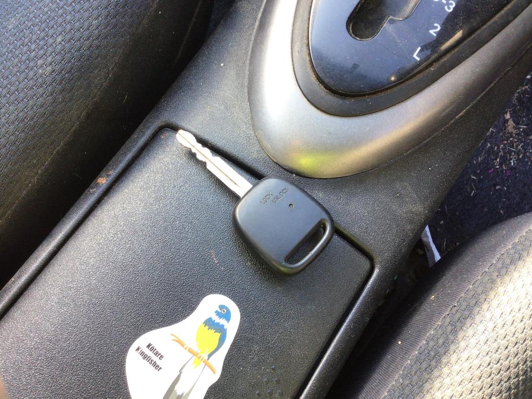 Photo '15' of Toyota Caldina Photo '15' of Toyota Caldina